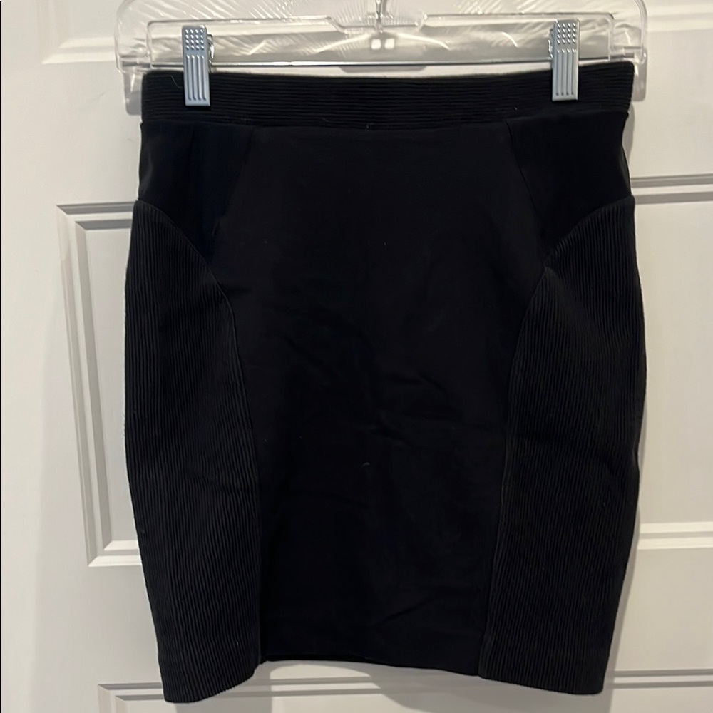 Elegant Black Women's Skirt